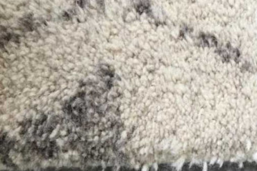 How To Stop Wool Carpet From Shedding? 6 Effective Solutions